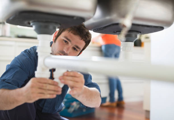 Best Clogged Drain Plumber  in Holly Springs, NC